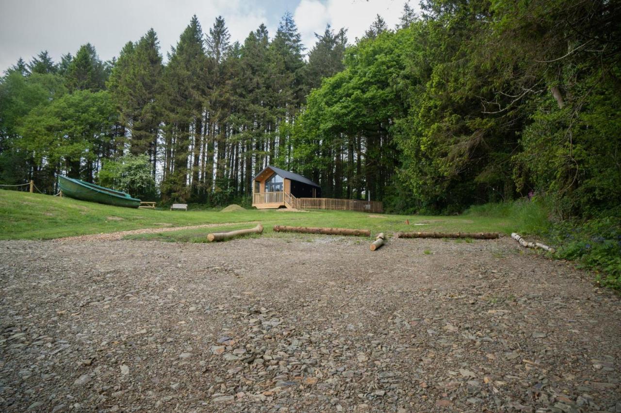 Cabin In The Woods - 1 Bedroom Lodge - Kilgetty Stepaside  Esterno foto